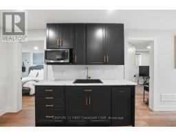 31 BRISCOE CRESCENT - 37