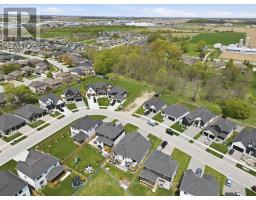 31 BRISCOE CRESCENT - 50