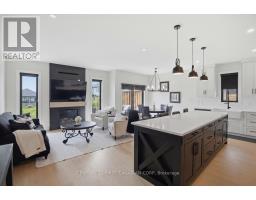 31 BRISCOE CRESCENT - 9