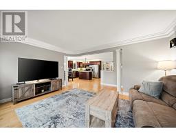 102 LOGGERS GROVE - 10