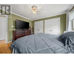 102 LOGGERS GROVE - 12