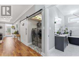 54 - 159 COLLINS WAY - 23