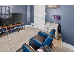 90 SHAW VALLEY DRIVE - 34