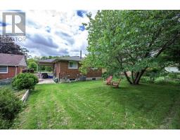 566 CHESTER STREET - 18