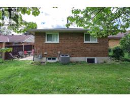 566 CHESTER STREET - 19