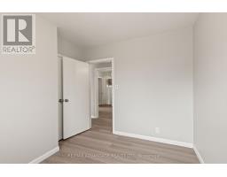 1920 DULUTH CRESCENT - 12