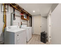 1920 DULUTH CRESCENT - 23