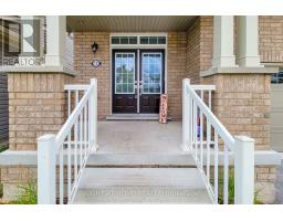 11 ESTHER CRESCENT - 3