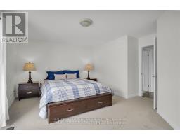 284 EXMOUTH CIRCLE - 18