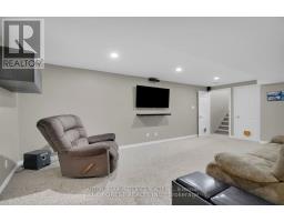 284 EXMOUTH CIRCLE - 22