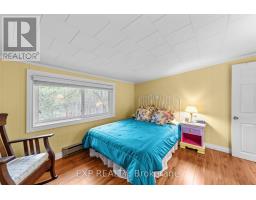 9 SUMMIT AVENUE - 22