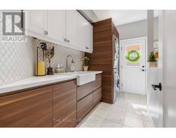 3 CLIFFCREST COURT - 21