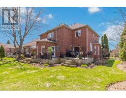 3 CLIFFCREST COURT - 42