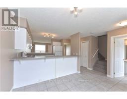 31 - 600 SARNIA ROAD - 4