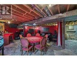 1093 VISCOUNT ROAD - 33