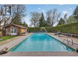 1093 VISCOUNT ROAD - 44