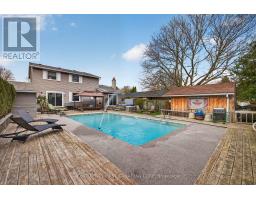 1093 VISCOUNT ROAD - 46