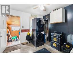 1376 KOSTIS AVENUE - 20