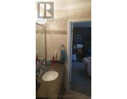 75 HUXLEY STREET - 13