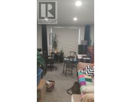75 HUXLEY STREET - 17