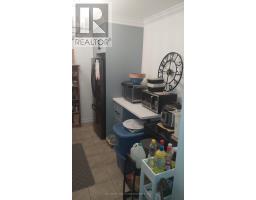 75 HUXLEY STREET - 8