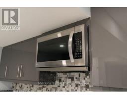 43 RENNY CRESCENT - 5