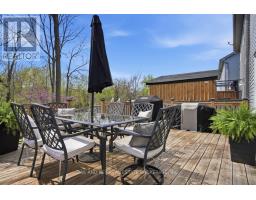 833 DEVERON CRESCENT - 27
