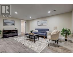 10 VINEDEN DRIVE - 25