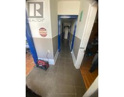 466 ADELAIDE STREET N - 25