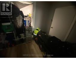 466 ADELAIDE STREET N - 32