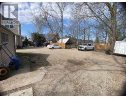 466 ADELAIDE STREET N - 4