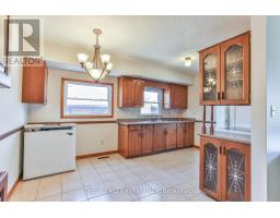 8 QUAIL RIDGE CRESCENT - 11