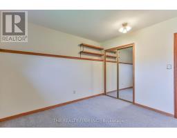 8 QUAIL RIDGE CRESCENT - 33