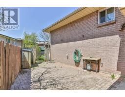 8 QUAIL RIDGE CRESCENT - 37