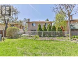 8 QUAIL RIDGE CRESCENT - 40