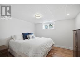 26 THIMBLEWEED DRIVE - 31