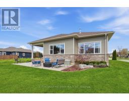 26 THIMBLEWEED DRIVE - 41