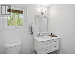 42 MAPLETON PLACE - 24
