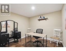 42 MAPLETON PLACE - 31