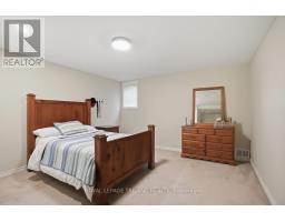 42 MAPLETON PLACE - 32