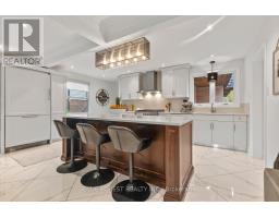 43 COMPTON CRESCENT - 11