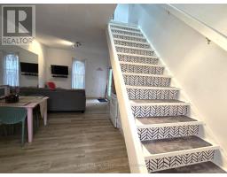 11 MAPLE STREET W - 18