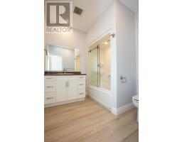21 - 275 JAMES STREET - 18
