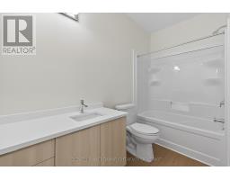 60 MOONLIGHT COURT - 18