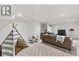 583 OAKRIDGE DRIVE - 33