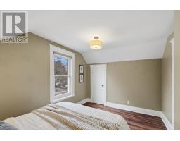 98 BRISCOE STREET E - 27
