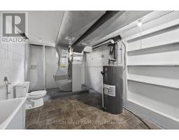 250 FOREST AVENUE - 22