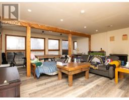 51 HURON ROAD - 13