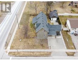 51 HURON ROAD - 24