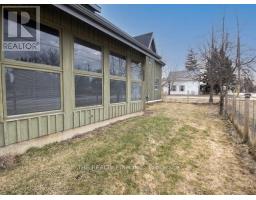 51 HURON ROAD - 34
